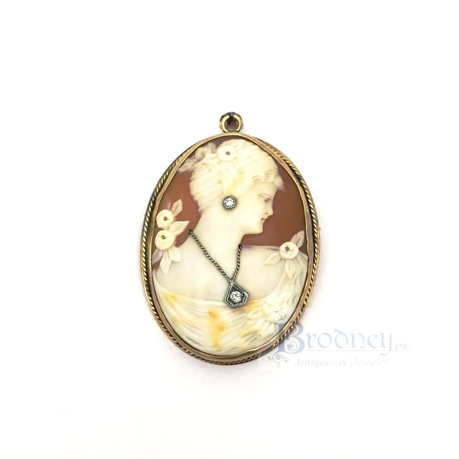 14 Kt Gold Shell and Diamond Cameo