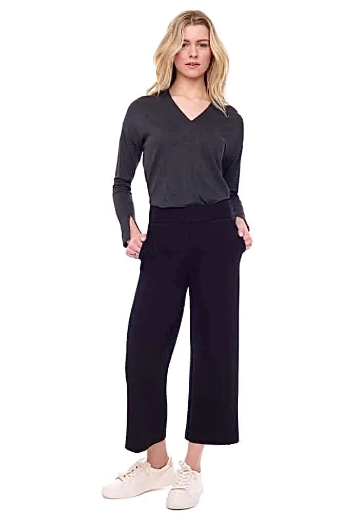 67928 Black Ponte Wide Leg Crop Pant