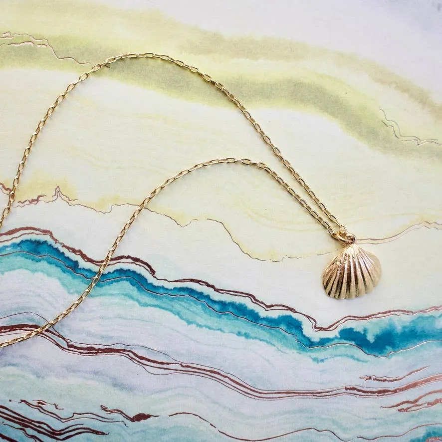 Dainty Cast Shell Charm Necklace