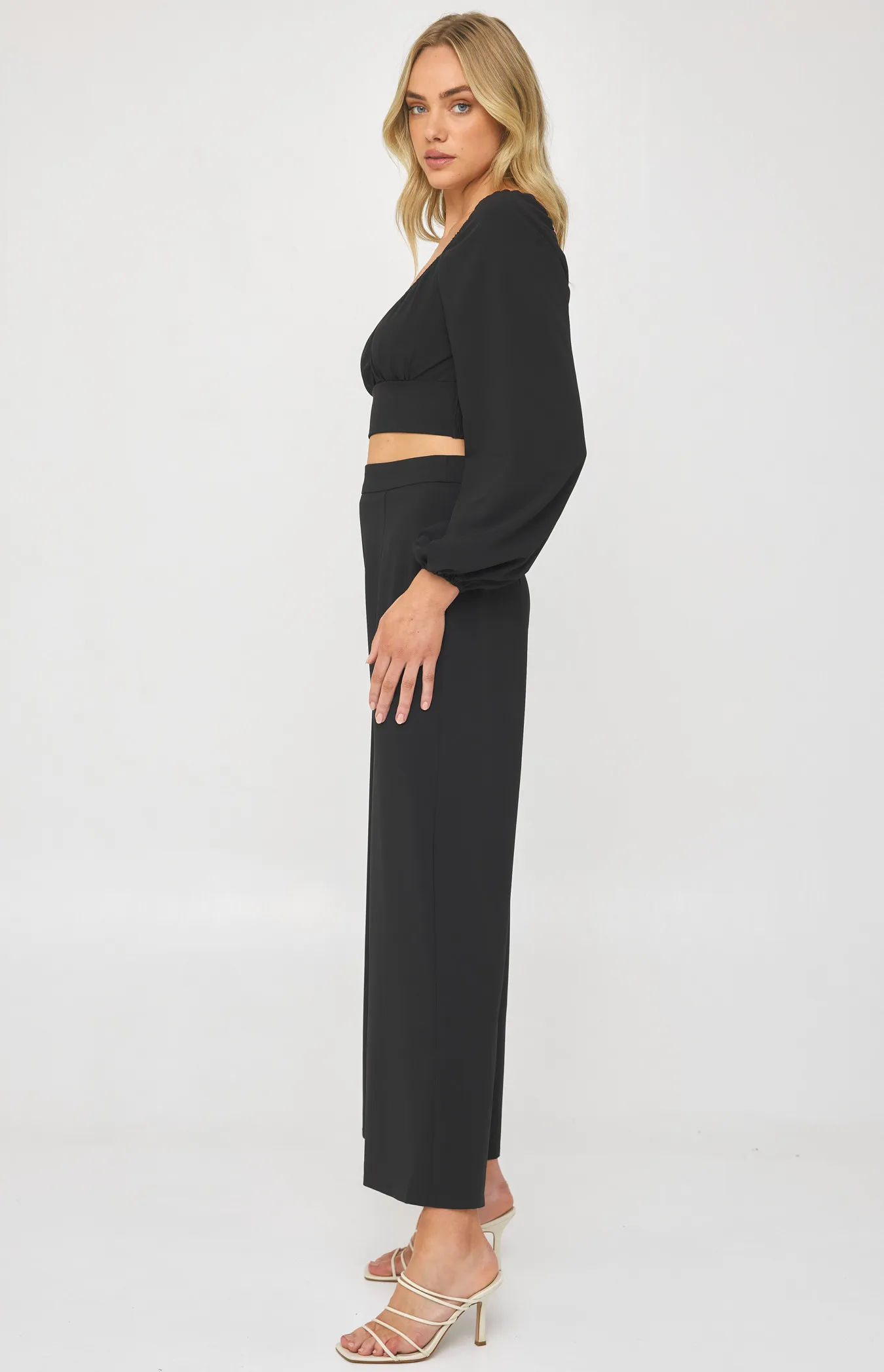 Set with Ruche Front Top and Wide Leg Pants (SSE421B) 