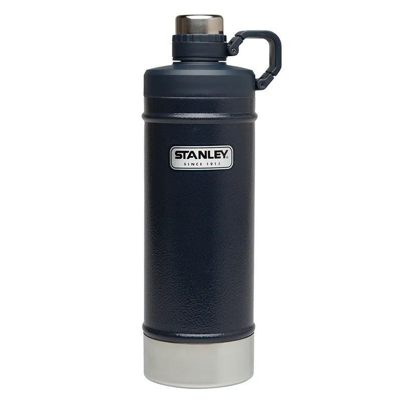 Stanley Classic Vacuum Water Bottle 0.6L