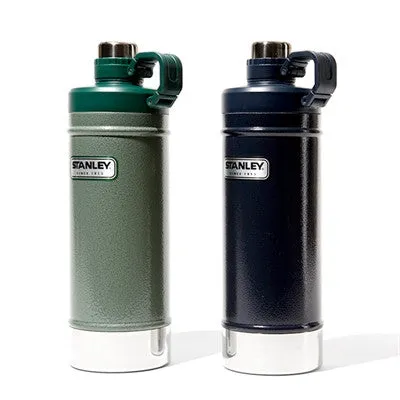 Stanley Classic Vacuum Water Bottle 0.6L